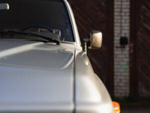 Image 14/100 of Toyota Land Cruiser HJ61 GX (1987)