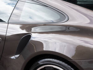 Imagen 9/51 de Porsche 911 Turbo (2014)
