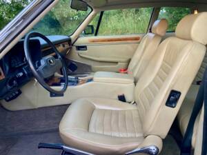 Imagen 11/16 de Jaguar XJ-S V12 (1988)