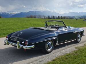Image 7/20 of Mercedes-Benz 190 SL (1960)