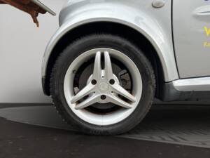 Image 17/17 of Smart Fortwo (2005)