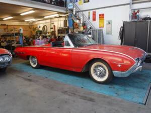 Bild 40/42 von Ford Thunderbird (1962)