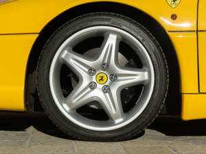 Bild 22/44 von Ferrari F 355 Spider (1998)