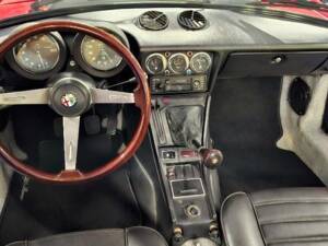 Image 29/43 of Alfa Romeo Spider Veloce 2000 (1982)