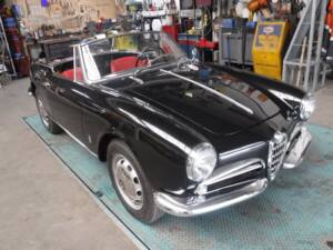 Bild 35/47 von Alfa Romeo Giulietta Spider Veloce (1960)