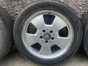 Imagen 31/46 de Mercedes-Benz SL 280 (1999)