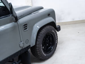 Imagen 18/31 de Land Rover Defender 90 TD4 (2008)