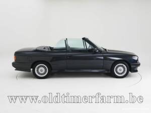 Image 6/15 of BMW M3 (1990)