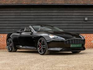 Bild 1/50 von Aston Martin DB 9 GT Volante (2016)