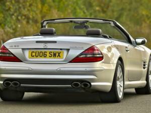 Imagen 14/50 de Mercedes-Benz SL 55 AMG (2006)