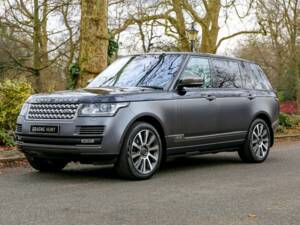 Imagen 3/50 de Land Rover Range Rover Autobiography SDV8 (2015)