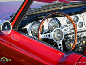 Immagine 6/42 di Triumph TR 4 (1962)