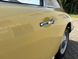Image 23/70 of Porsche 912 (1965)