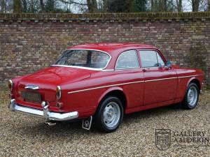 Image 2/50 of Volvo P 123 GT (1967)