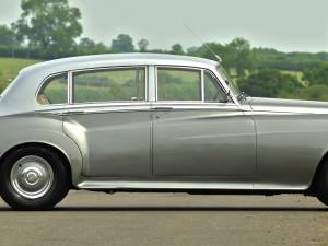 Image 12/50 of Bentley S 1 (1958)