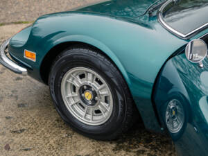 Bild 8/22 von Ferrari Dino 246 GTS (1974)