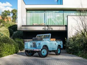 Immagine 2/47 di Land Rover 88 (1968)