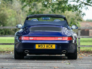 Image 9/41 de Porsche 911 Carrera (1995)