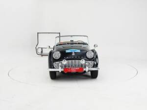 Afbeelding 5/15 van Triumph TR 3A (1960)