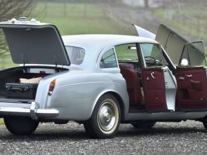 Immagine 19/50 di Bentley S 3 Continental Flying Spur (1963)