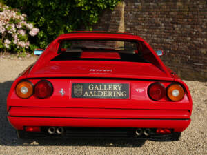 Image 34/50 of Ferrari 328 GTS (1986)