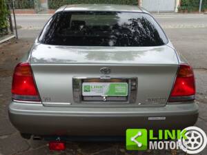 Imagen 5/10 de Toyota Crown Majesta (1999)