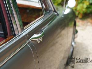 Image 23/50 of Jaguar Mk II 3.8 (1960)