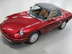 Bild 23/64 von Alfa Romeo 1.6 Spider (1990)