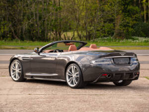 Imagen 8/30 de Aston Martin DBS Volante (2010)