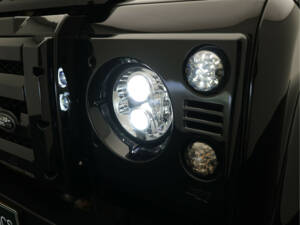 Image 30/35 de Land Rover Defender 110 (2007)