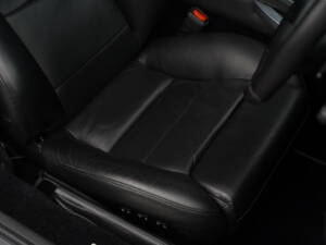 Image 19/50 of Aston Martin V12 Vanquish S (2007)