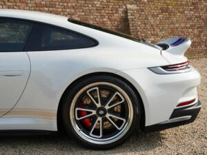 Image 36/50 de Porsche 911 GT3 Touring (2023)