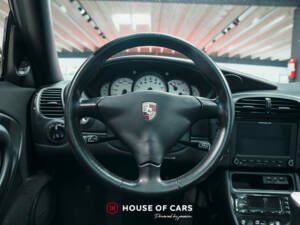 Bild 16/24 von Porsche 911 Carrera (2002)
