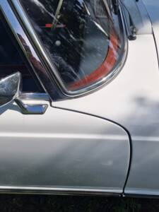 Image 46/100 de Mercedes-Benz 250 SL (1967)