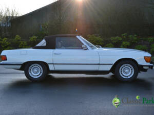 Image 14/41 de Mercedes-Benz 380 SL (1982)