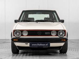 Image 11/50 of Volkswagen Golf I GTI Pirelli 1.8 (1983)