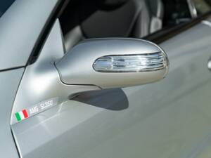 Image 34/50 of Mercedes-Benz SL 350 (2005)