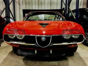 Image 1/5 of Alfa Romeo Montreal (1974)