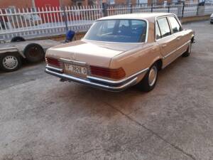 Image 6/7 of Mercedes-Benz 280 SE (1974)