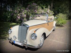 Image 8/38 of Mercedes-Benz 220 Cabriolet A (1954)