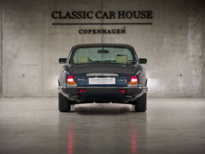 Afbeelding 9/99 van Daimler Double Six (1993)