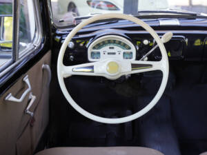 Image 48/50 of Lancia Appia C10 (1954)