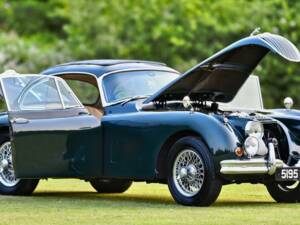 Image 19/50 of Jaguar XK 150 FHC (1960)