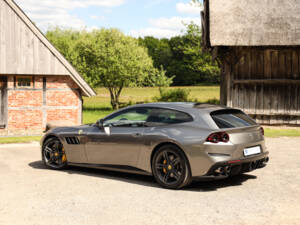 Immagine 8/61 di Ferrari GTC4Lusso (2017)