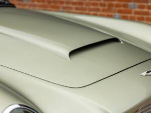Bild 25/50 von Aston Martin DB 6 Volante (1969)