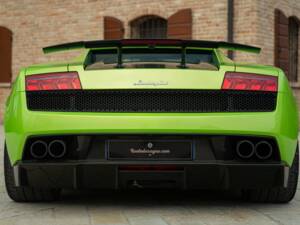 Image 15/50 of Lamborghini Gallardo LP 570-4 Superleggera (2011)