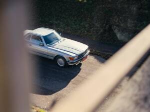 Image 25/50 of Mercedes-Benz 560 SL (1988)