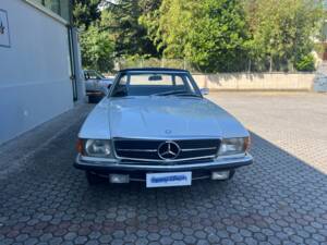 Image 3/26 of Mercedes-Benz 350 SL (1974)