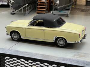 Bild 11/31 von Peugeot 403 Cabriolet (1957)