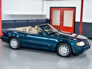 Imagen 7/7 de Mercedes-Benz SL 320 (1997)